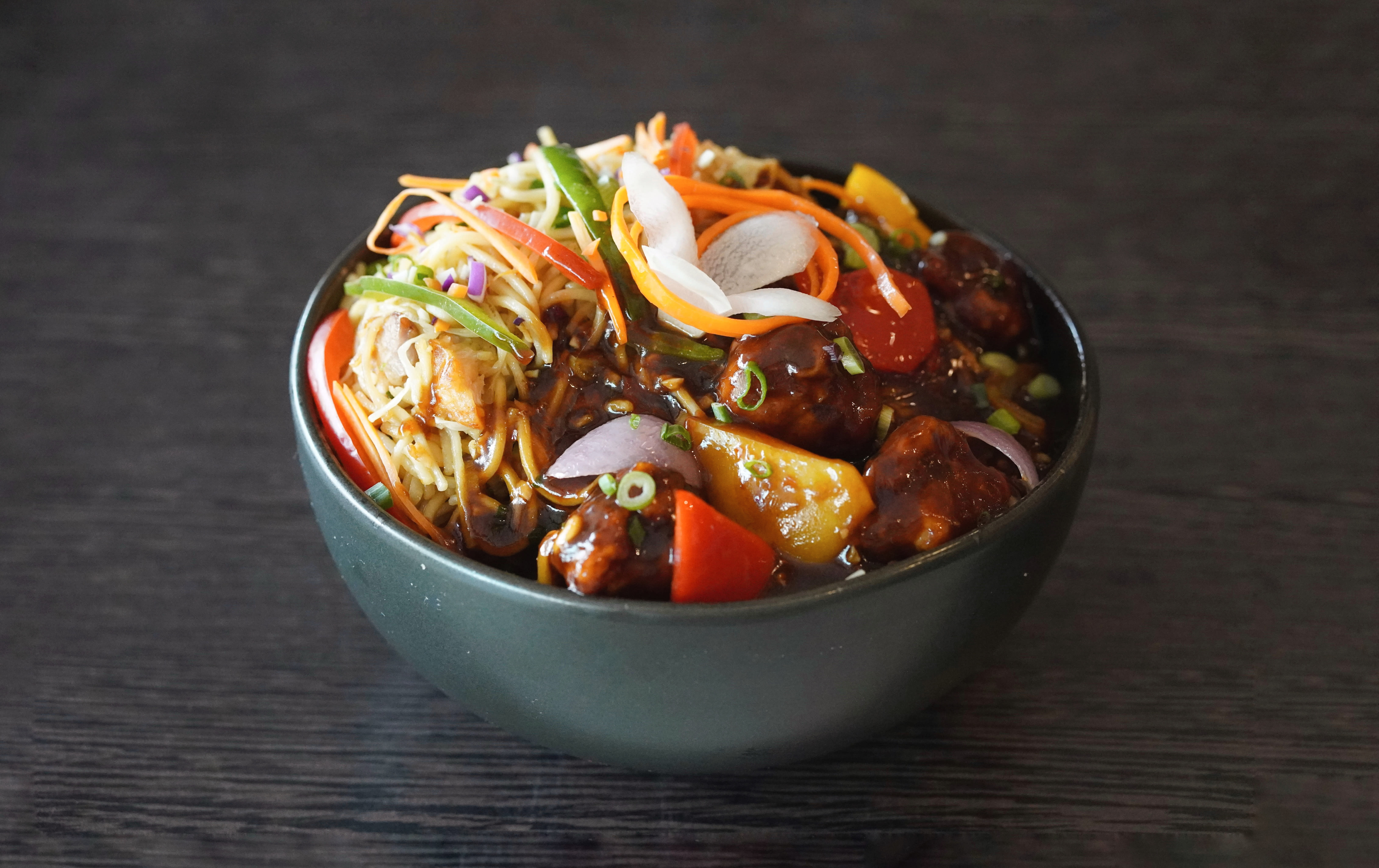 Deli Wok - Chinese Bowls - Logo