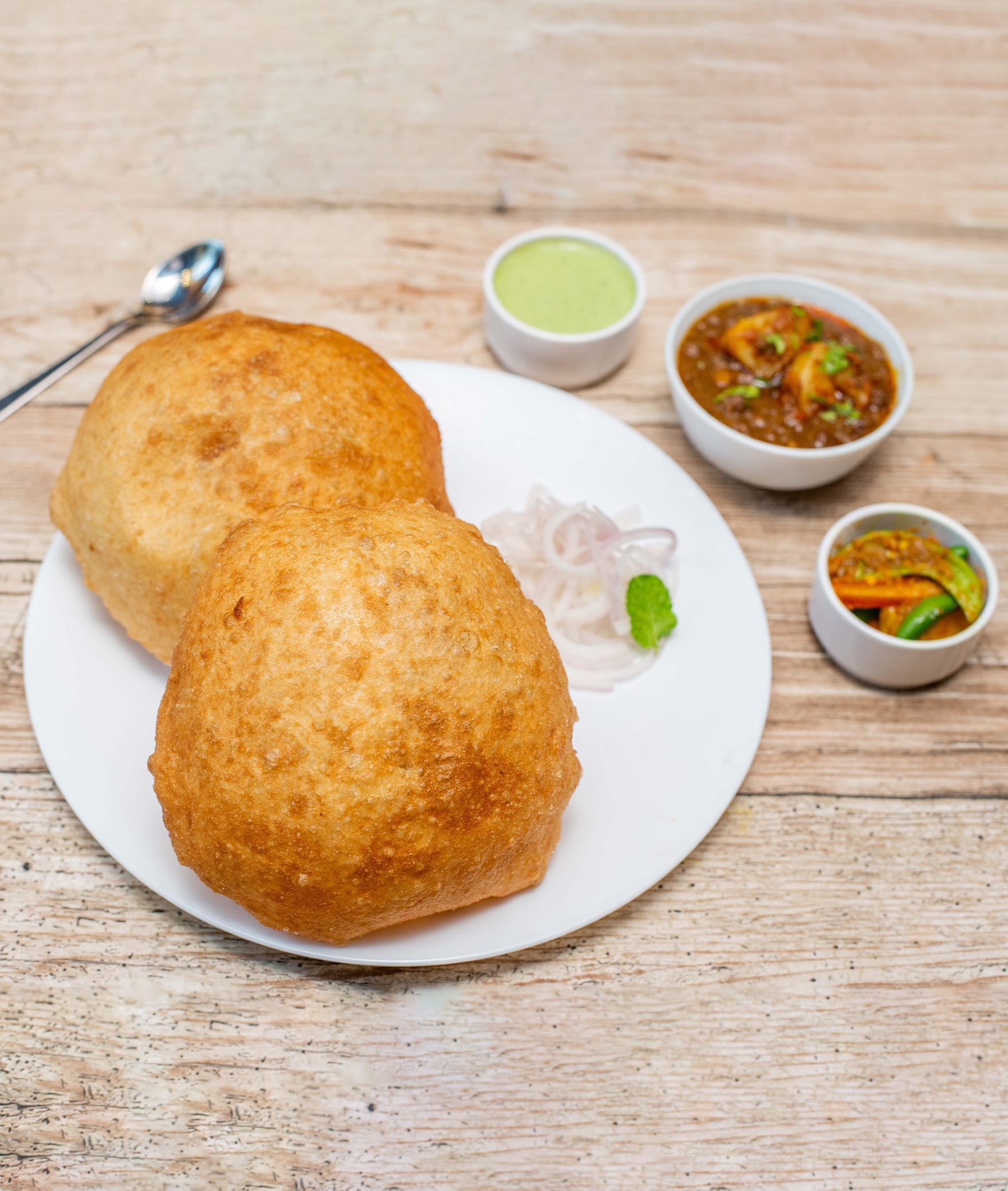 De Nawab's Indian Snacks - Logo