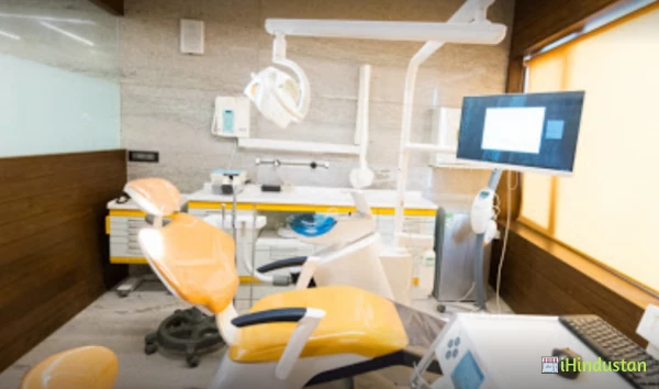 DentiCare Dental Care Center - Logo