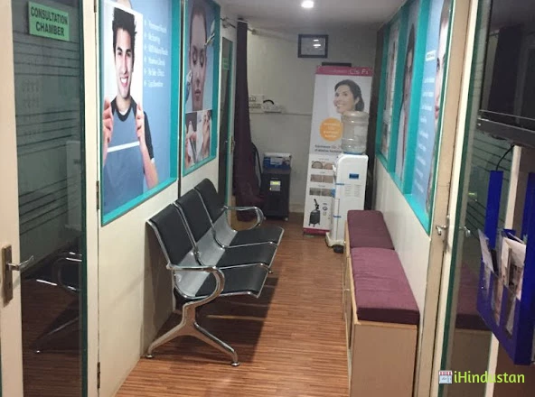 Derma Solutions skin and hair clinic - Logo