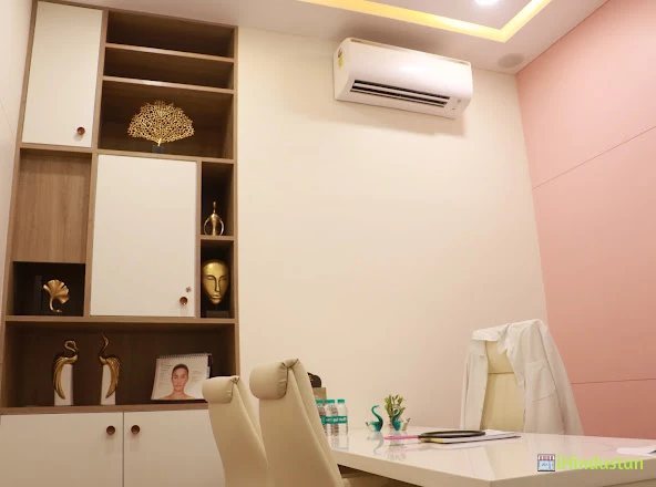 Dermavilla Skin Clinic - Logo