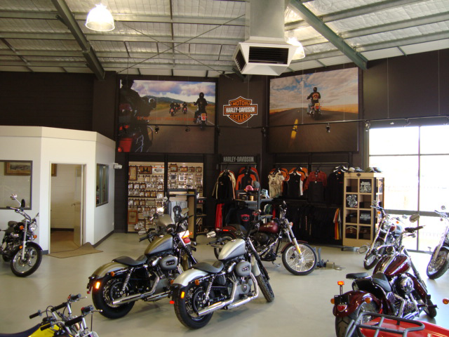 Desert Edge Motorcycles - Logo