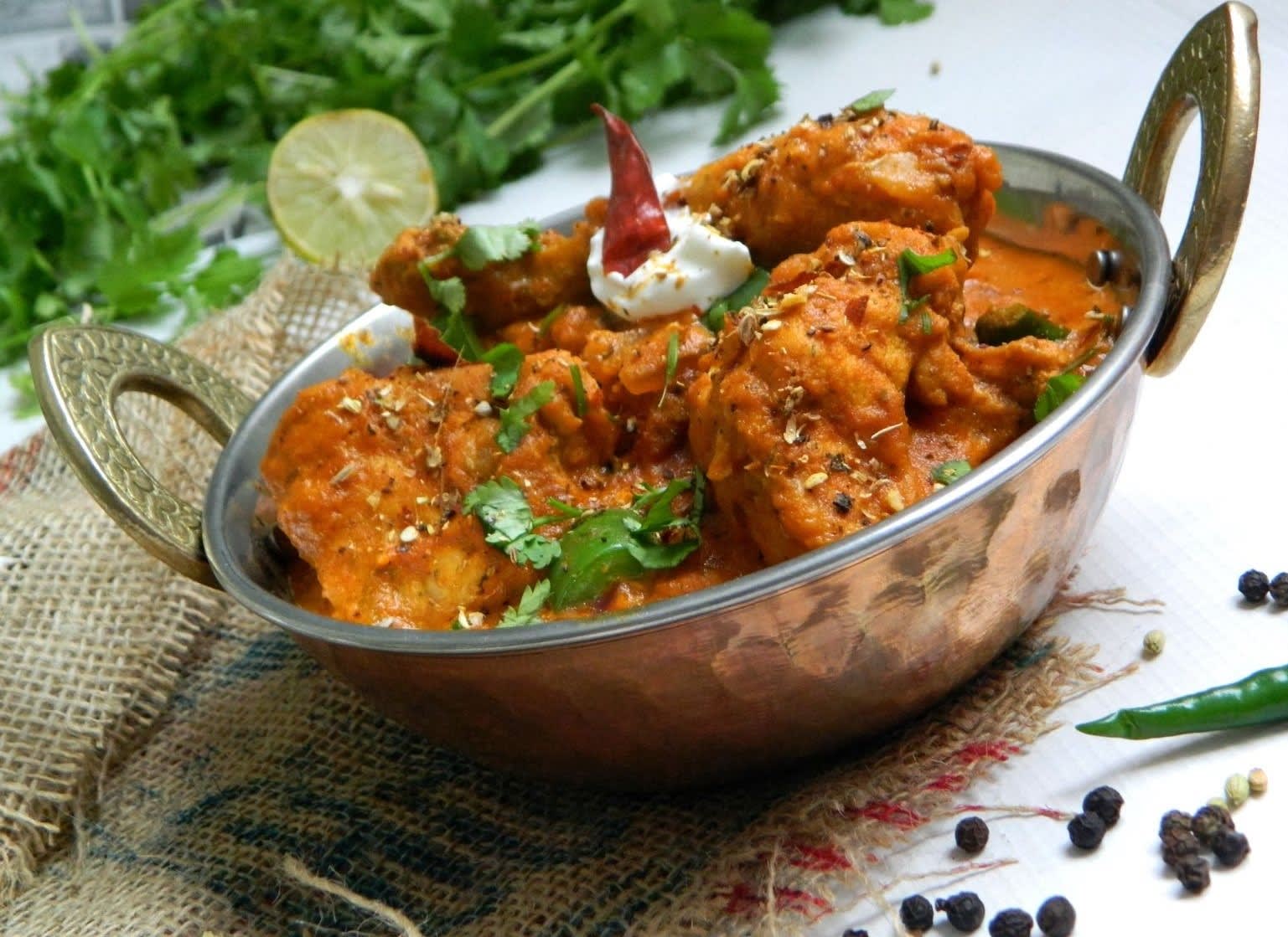 DESI FOOD - Logo