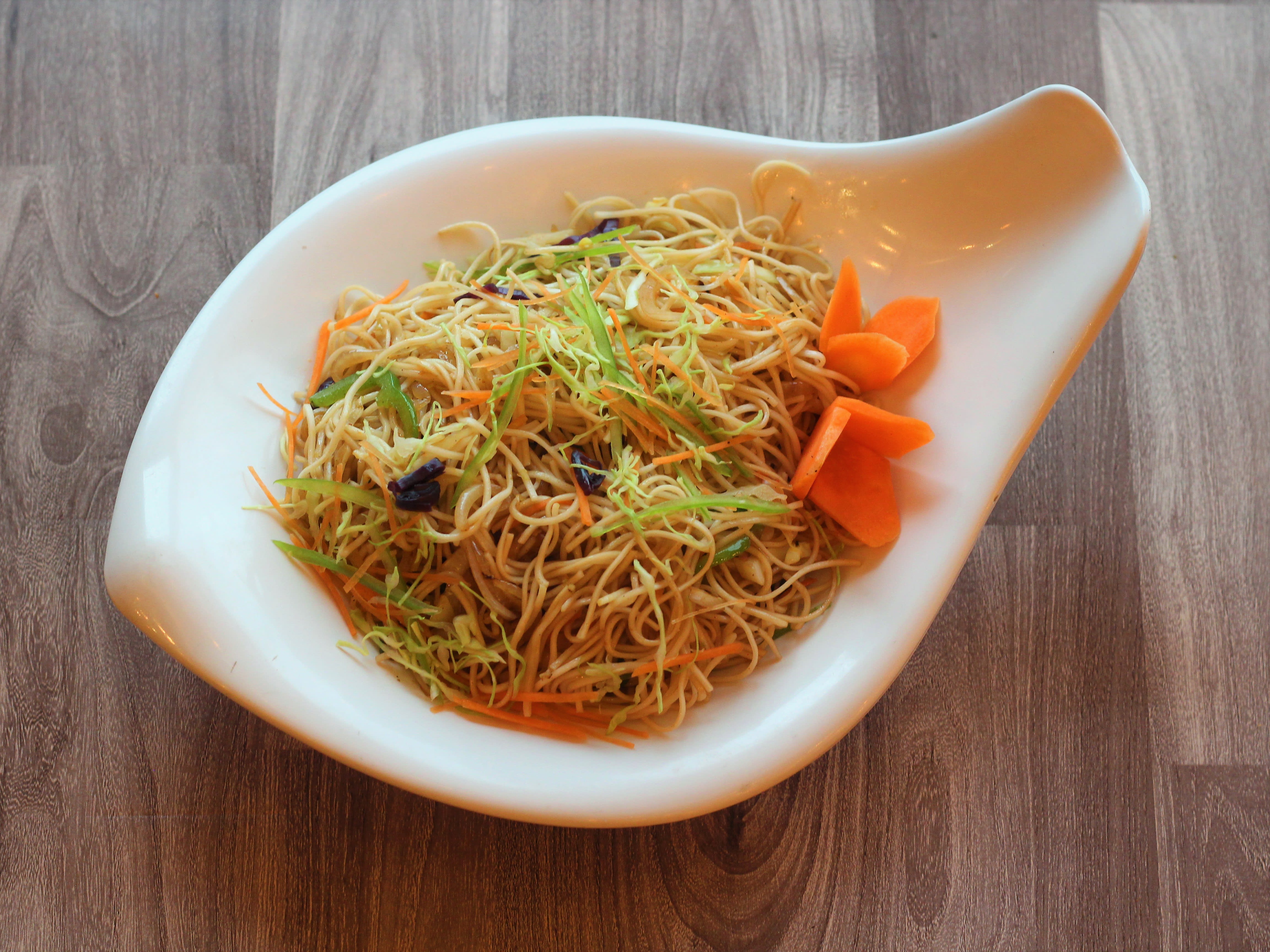 Desi Manchurian - Logo