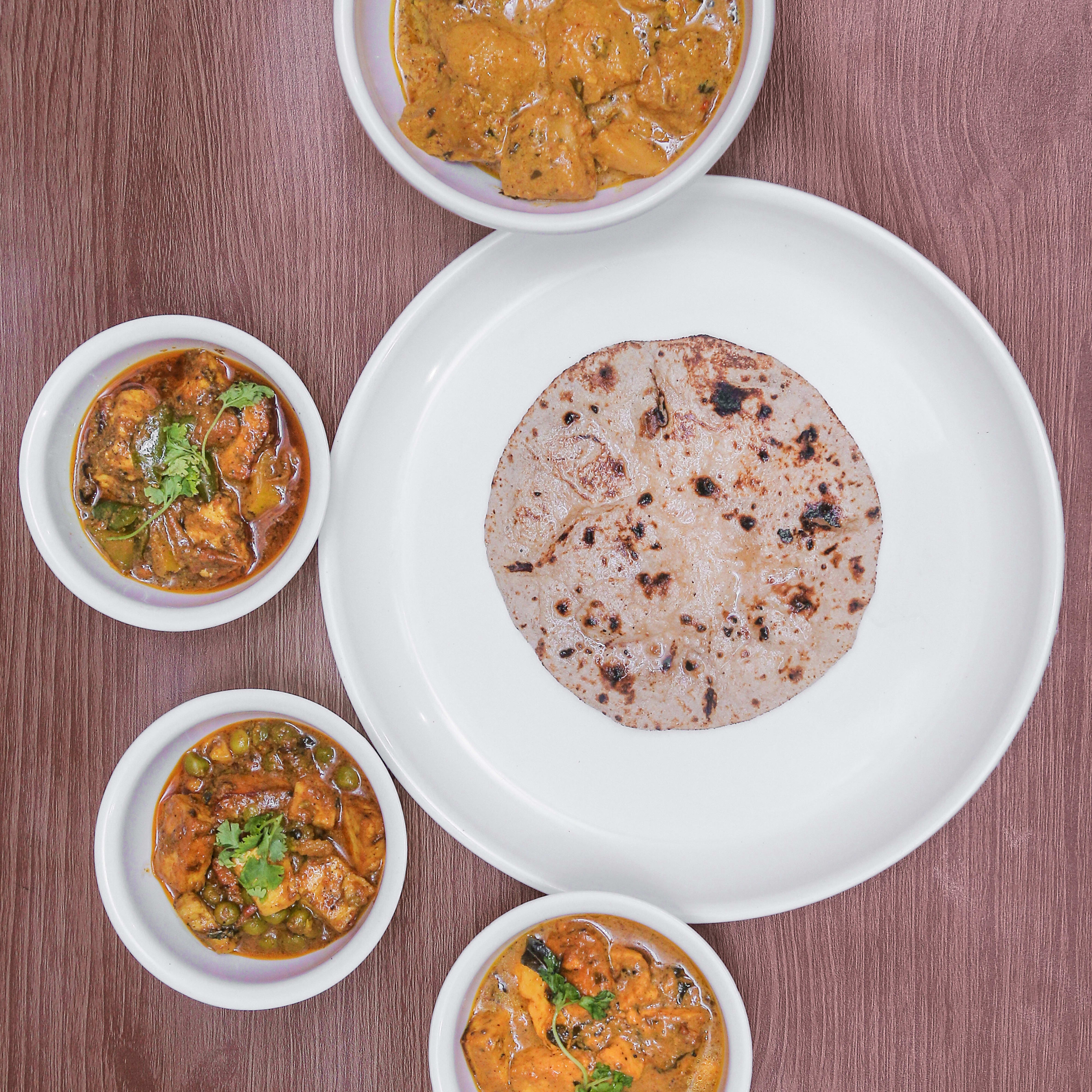 Desi Masala - Logo
