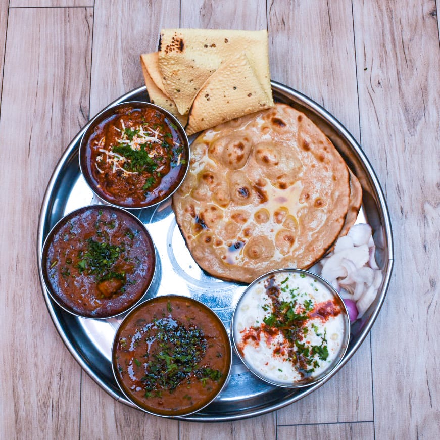 Desi Zaika - Logo