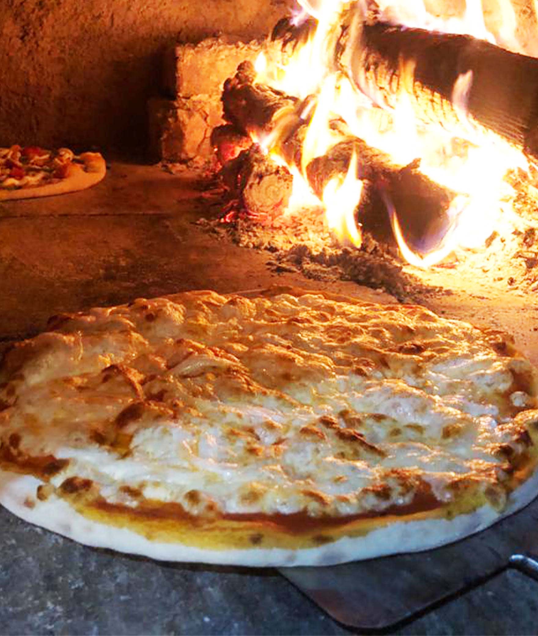 Destino Del Woodfire Pizza & Chinese - Logo