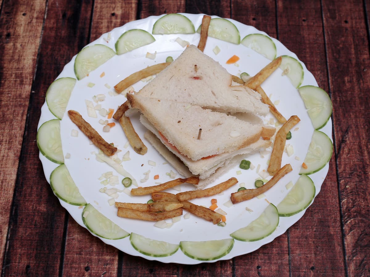 Devdarahan Snacks And Bhojnalay - Logo