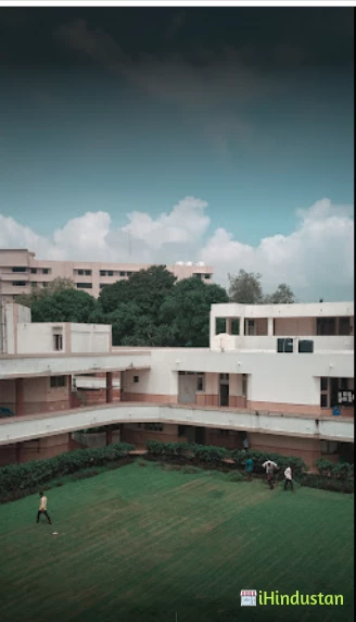 DHARMSINH DESAI UNIVERSITY - Logo