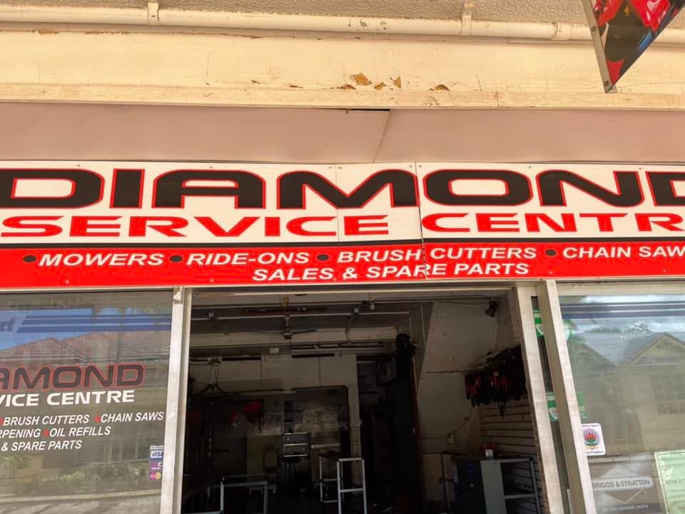 Diamond Service Centre - Logo
