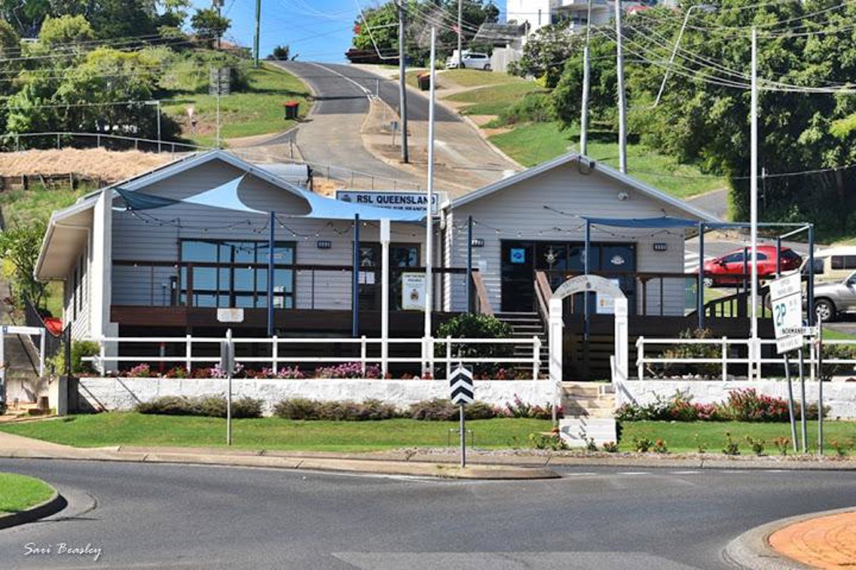 Diggers Cafe - Yeppoon RSL - Logo