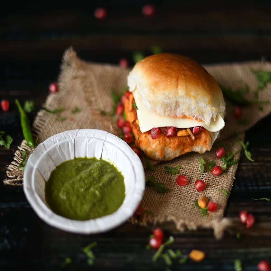 Dilip Dabeli - Logo