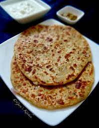 DILLI KE MASHOOR PARANTHE - Logo