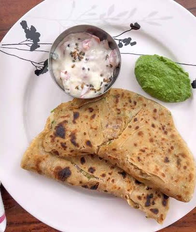 Dilli Parantha - Logo