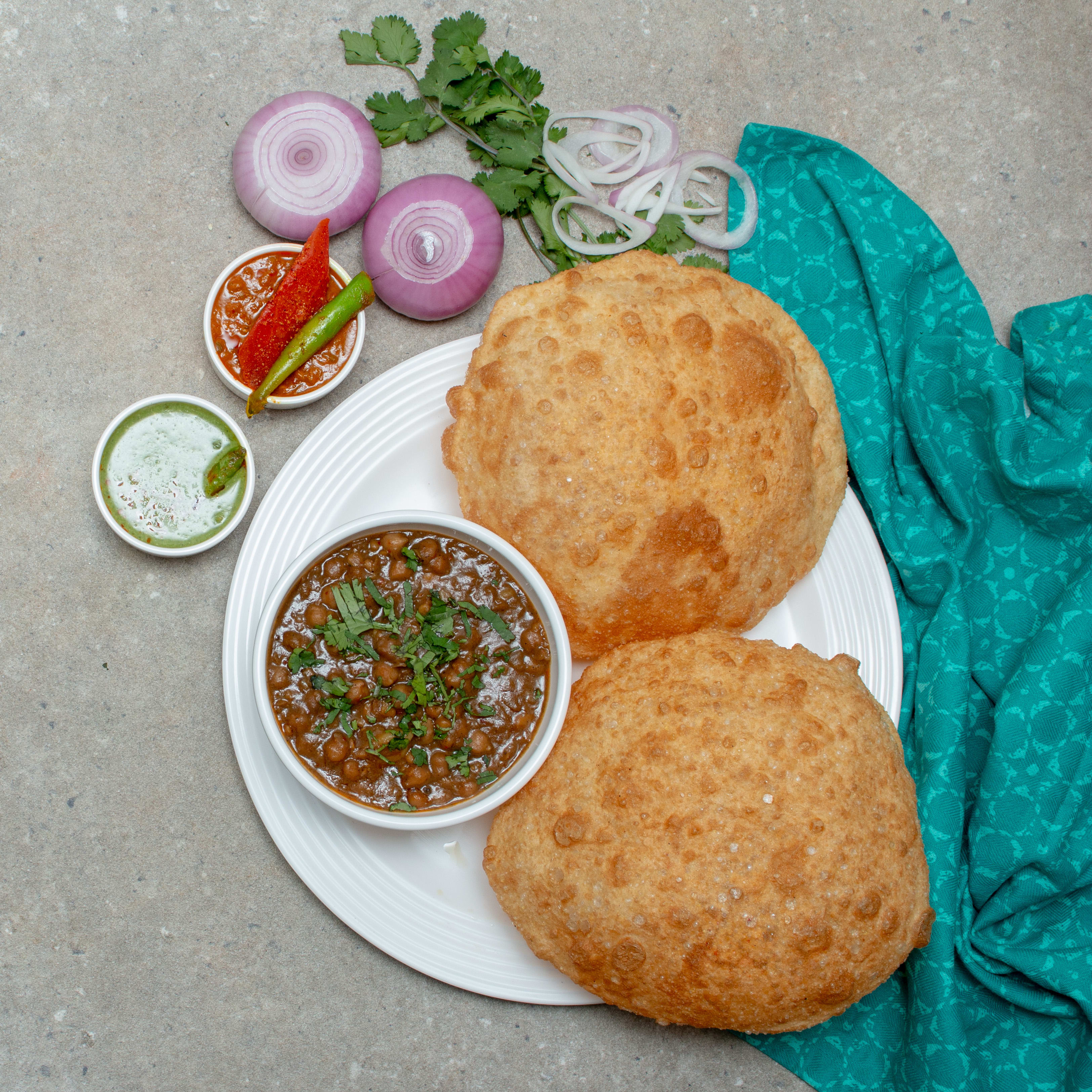 Dilliwale Chole Bhature Estd 1952 - Logo