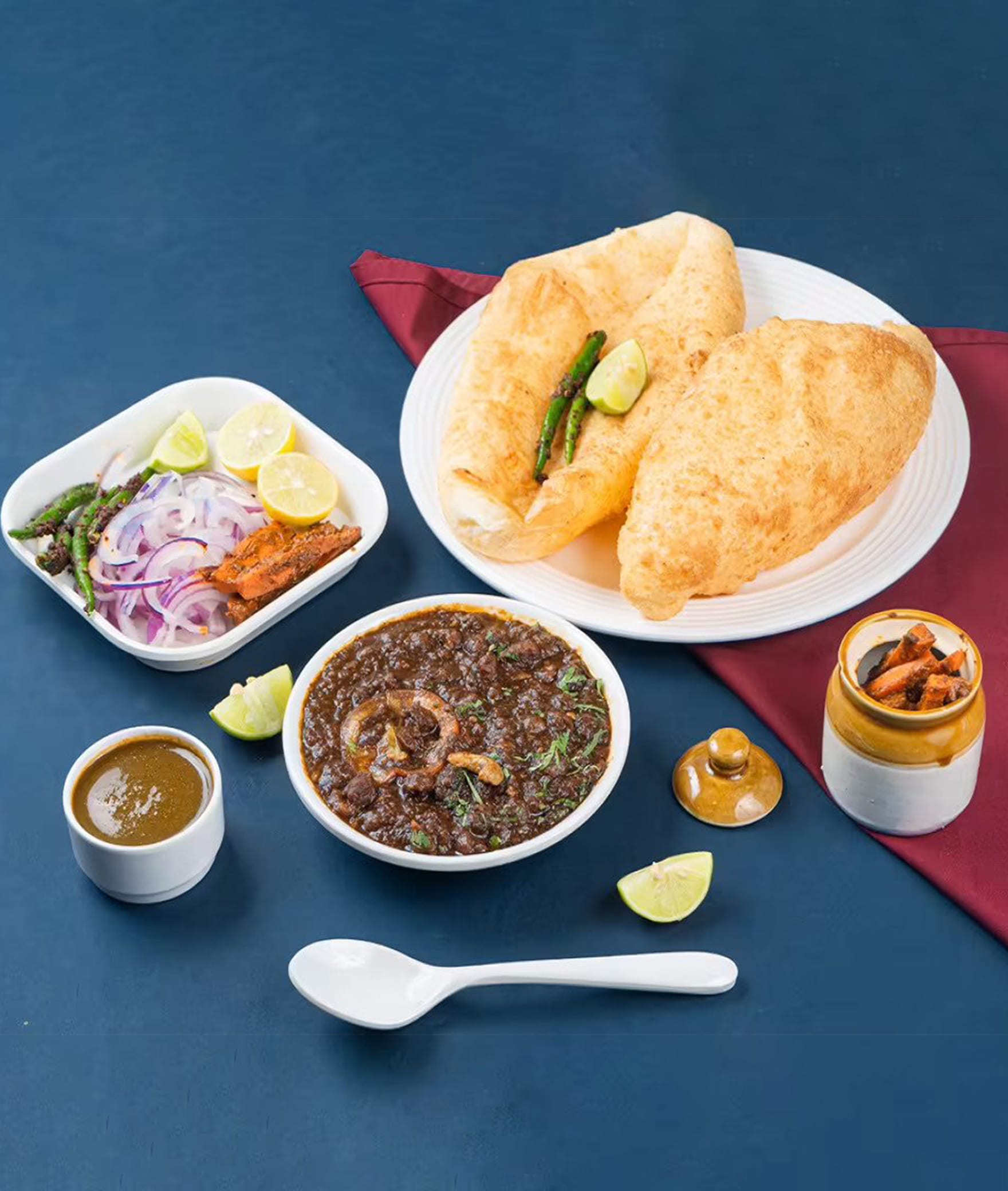 Dilliwale Pahelvanjee'S Cholle Bhature - Logo