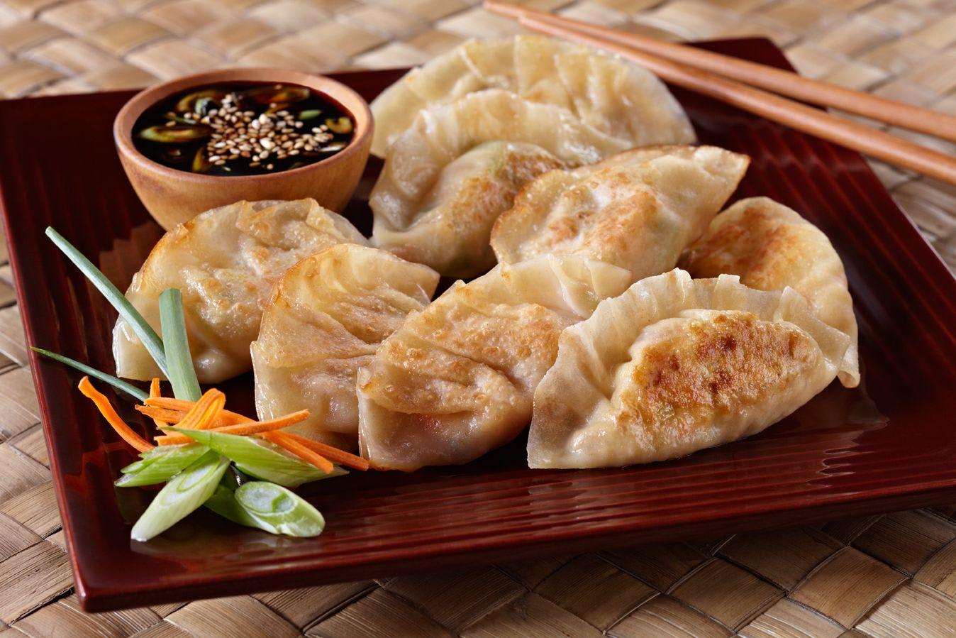 Dimples & Dumplings - Logo