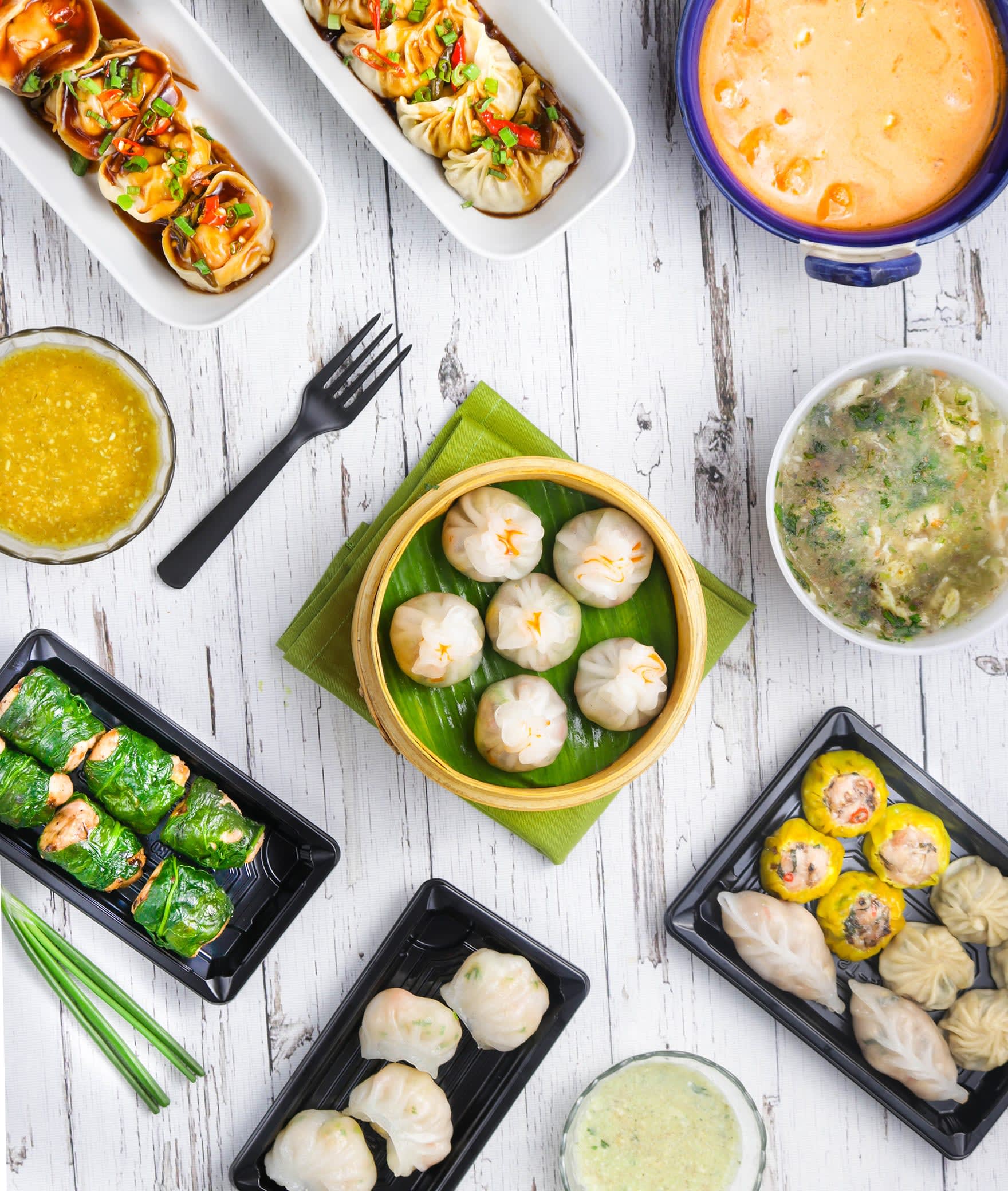 DIMSUM WU (Chinese, Momo, Shushi & more) - Logo