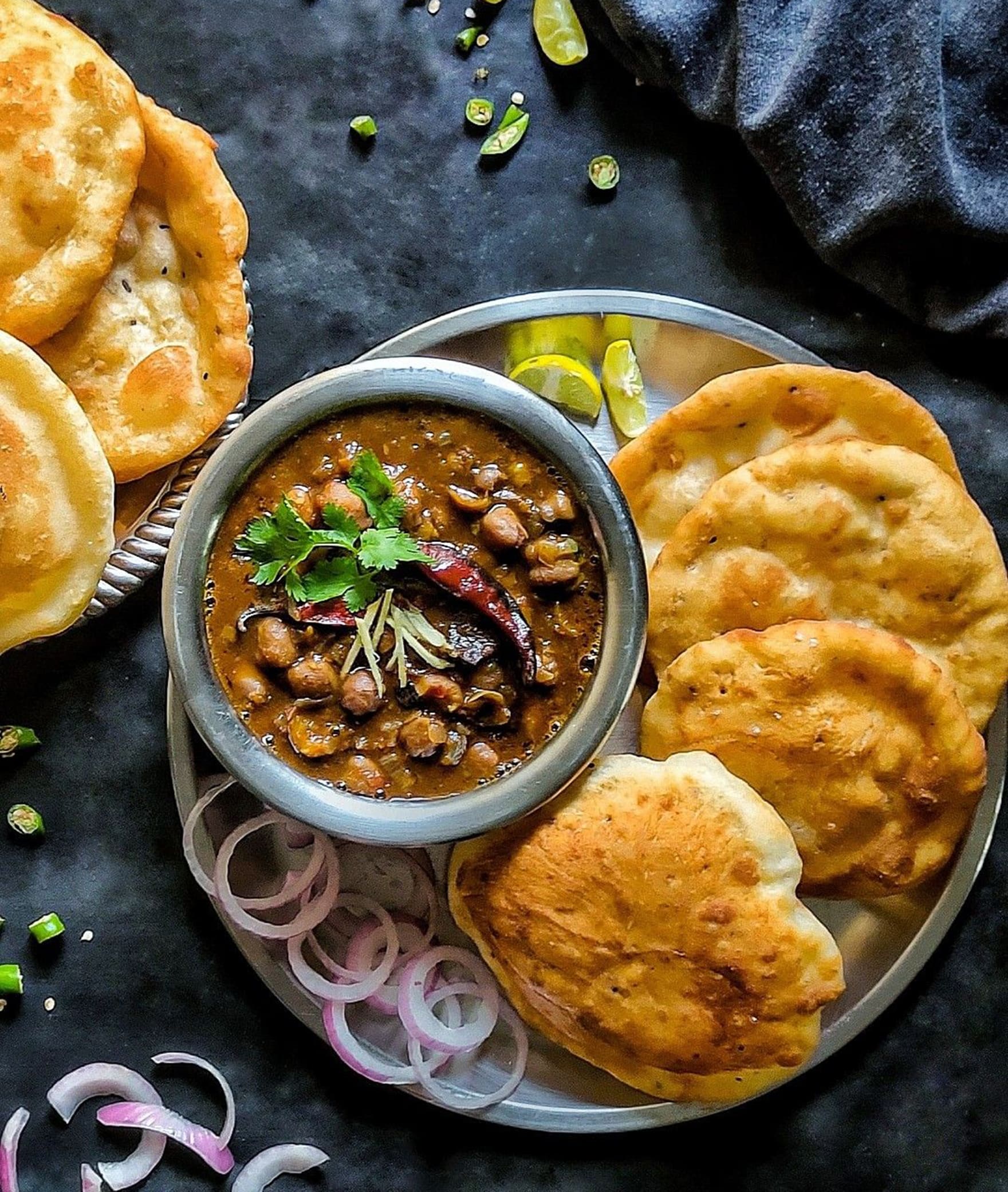 Dinesh Kachori Sweets Pack & Go - Logo