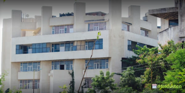 Disha Institute Of Management And Technology - Logo