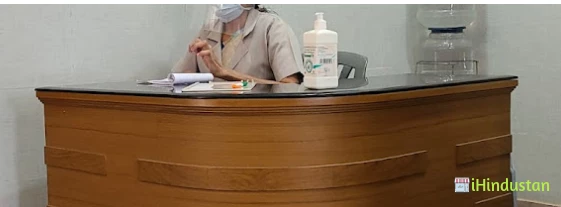 Divine dental clinic - Logo