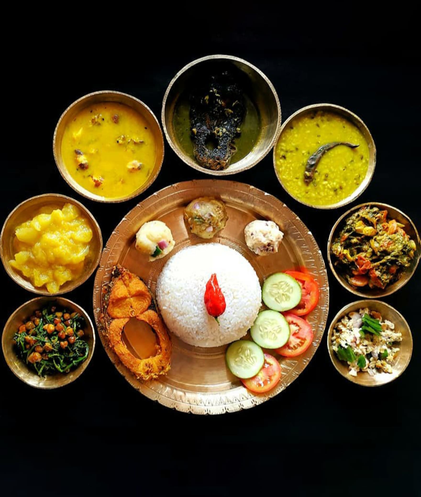 Divine Dining - The Ethnic Kitchen - Logo
