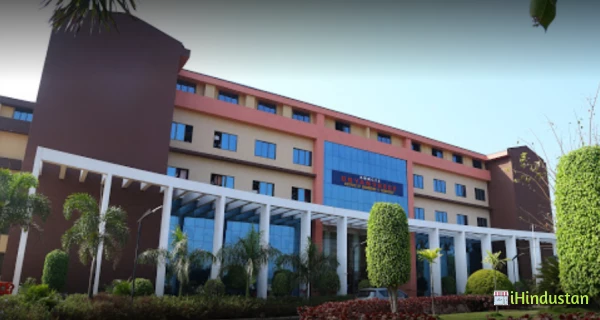 Dnyanshree Institute of Engineering and Technology - Logo