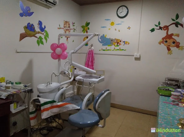 Doctors Polyclinic - Logo