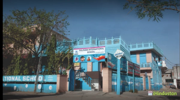 Dolphins International School - Civil Lines - Logo