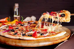 Dominet's Pizza - Cover photo