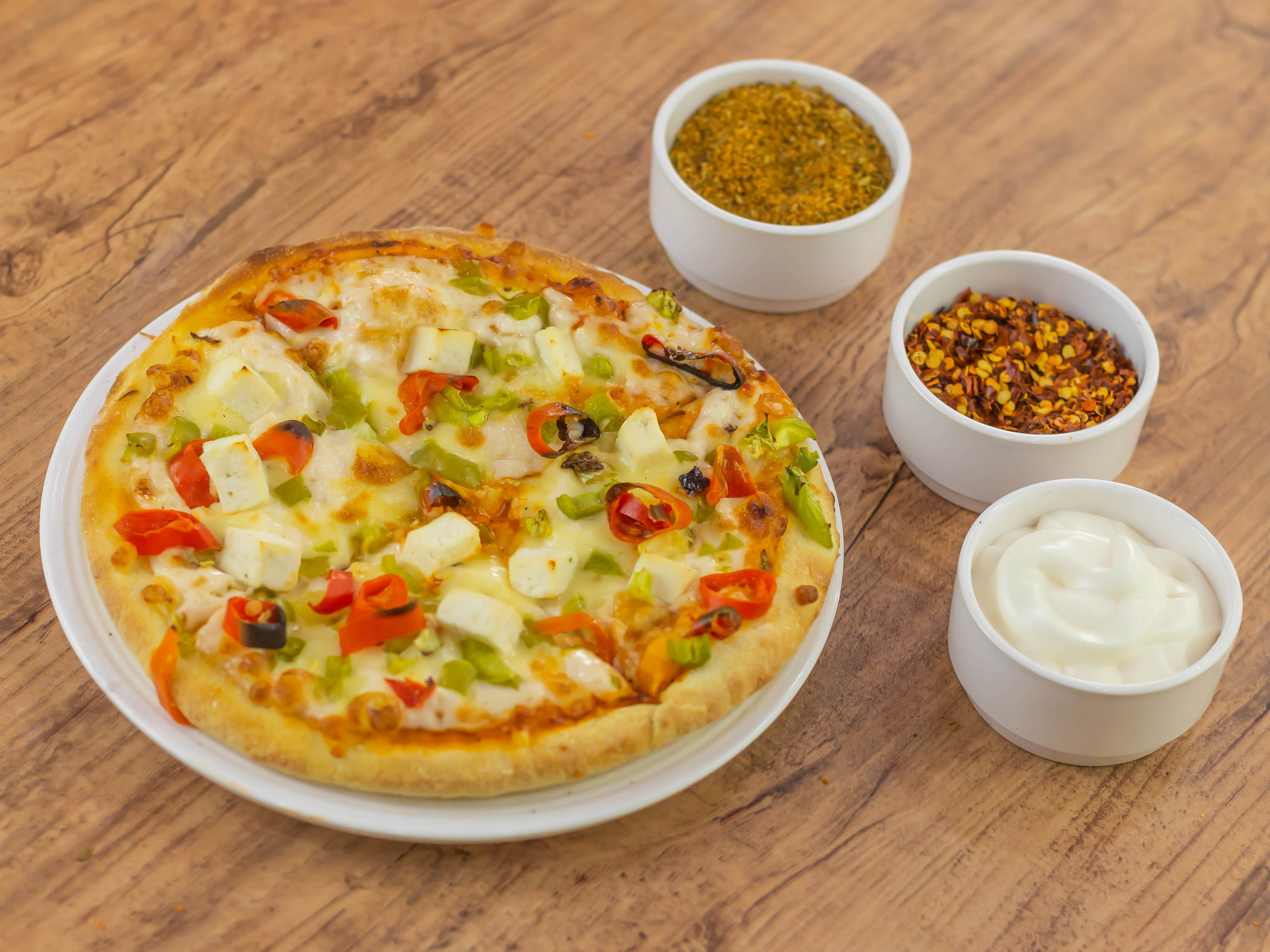 Dominic's 20-20 Pizza - Logo