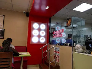 Domino's Pizza - Logo