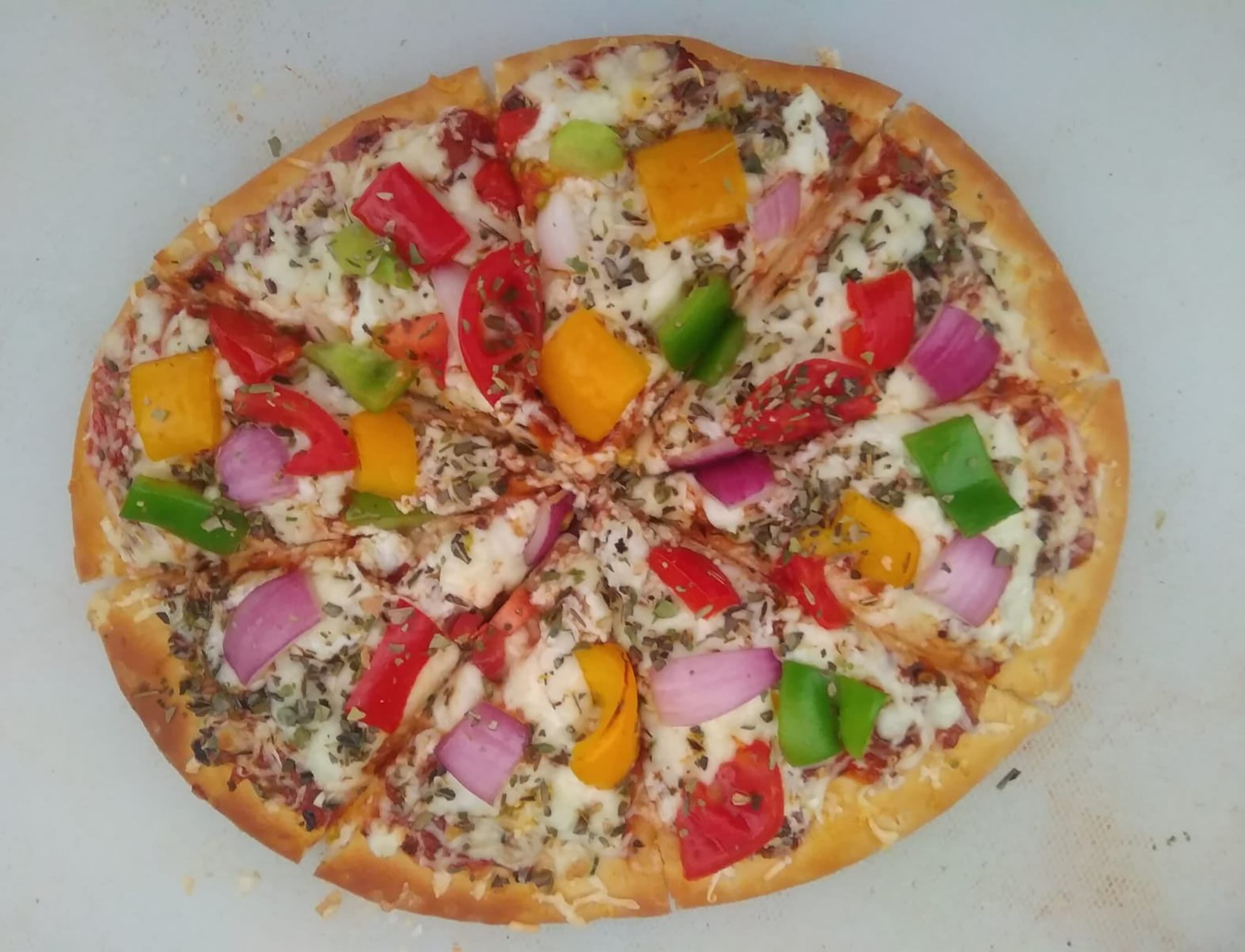 Dom's Pizza - Logo