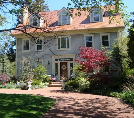DownHome Bed and Breakfast - Cover photo