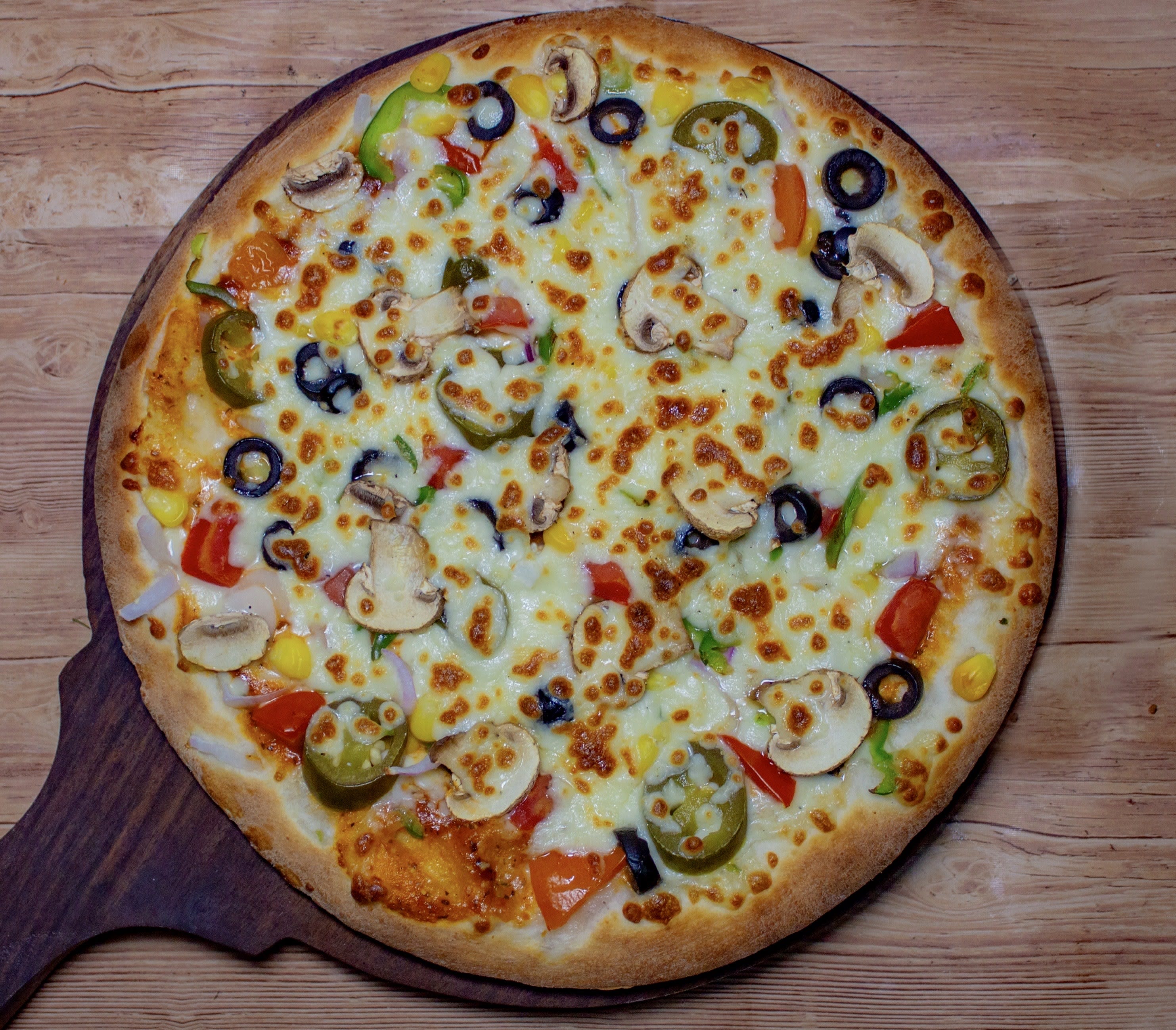 Down Town Pizza - Logo