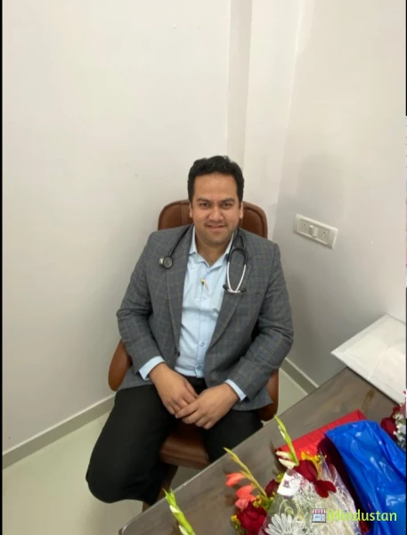 Dr. Abrez Saulat - Logo