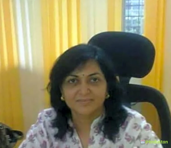 Dr. Agarwal Kirti Rajiv - Logo