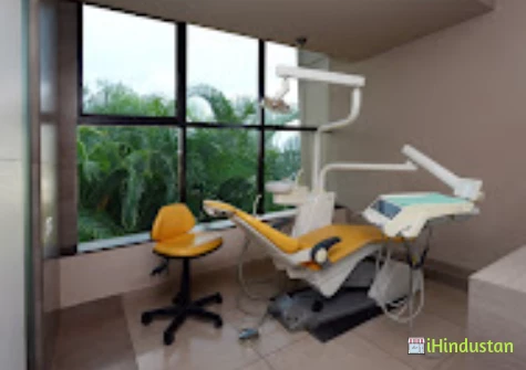 Dr Ajay's Dental Centre - Logo