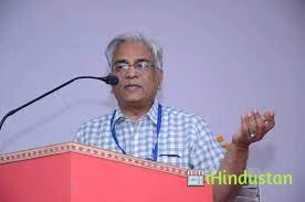 Dr. A. K . Mathur - Logo