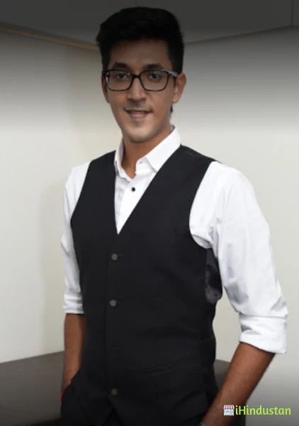 Dr Akshay Jain - Logo