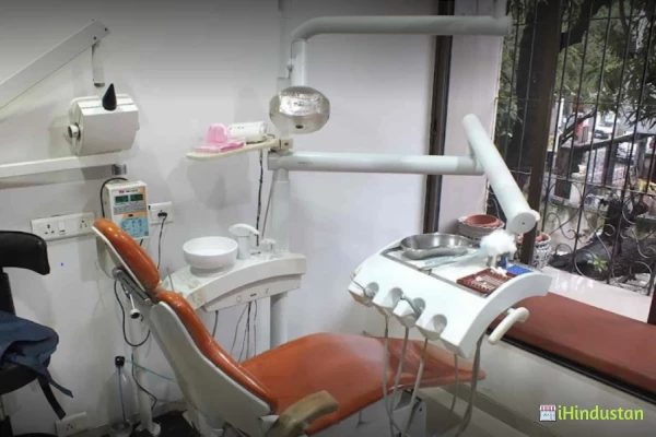 Dr. Anil Arora's Futuredent Dental Clinic - Logo
