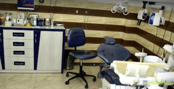 Dr. Anurag's Dental Clinic - Logo