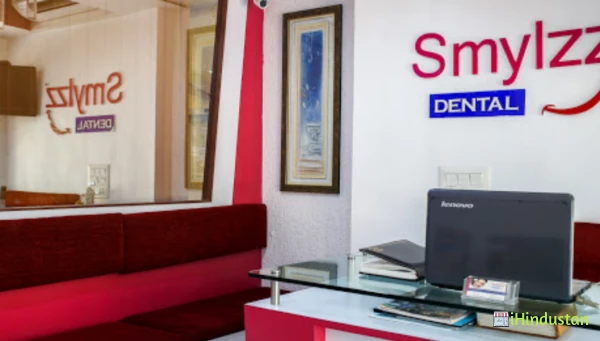 Dr Aparna Smylzz Dental Clinic - Logo