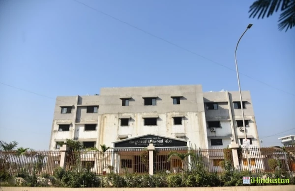 DRB Commerce College - Logo