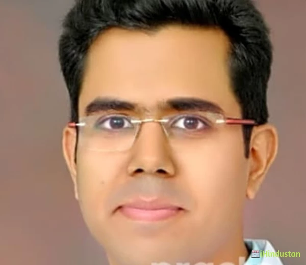 Dr. Budhiraja - Logo