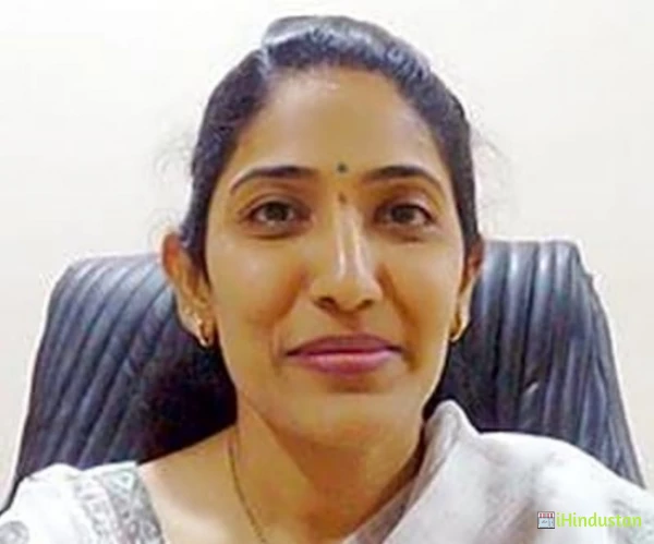 Dr. Chalasani Praveena - Logo
