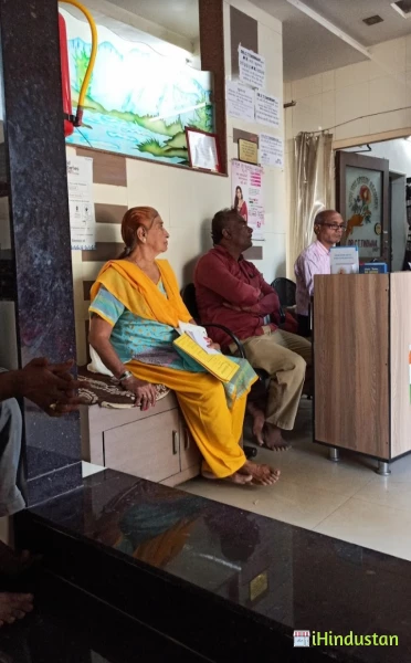 Dr Chanderprakash T Tindwani - Logo