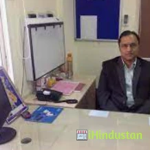 Dr. Dinesh Gupta - Logo