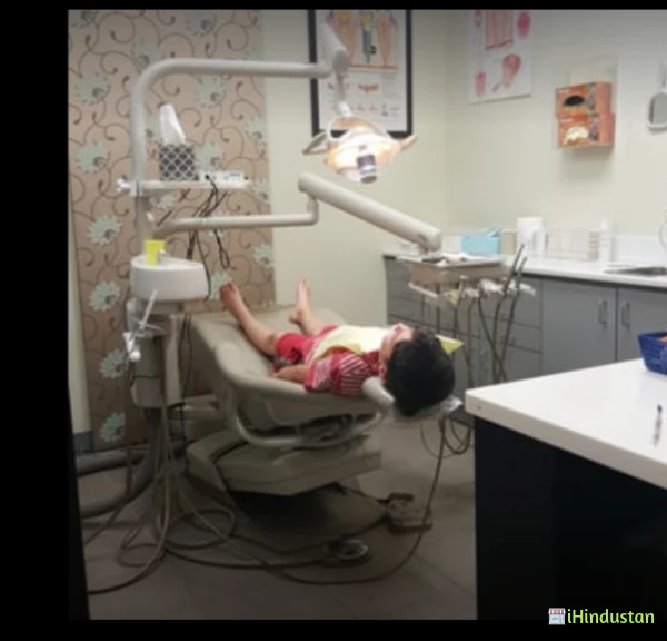 Dream Smile Dental Clinic - Logo