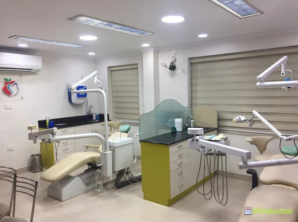 Dr Gins Pauls Dental Designs - Logo
